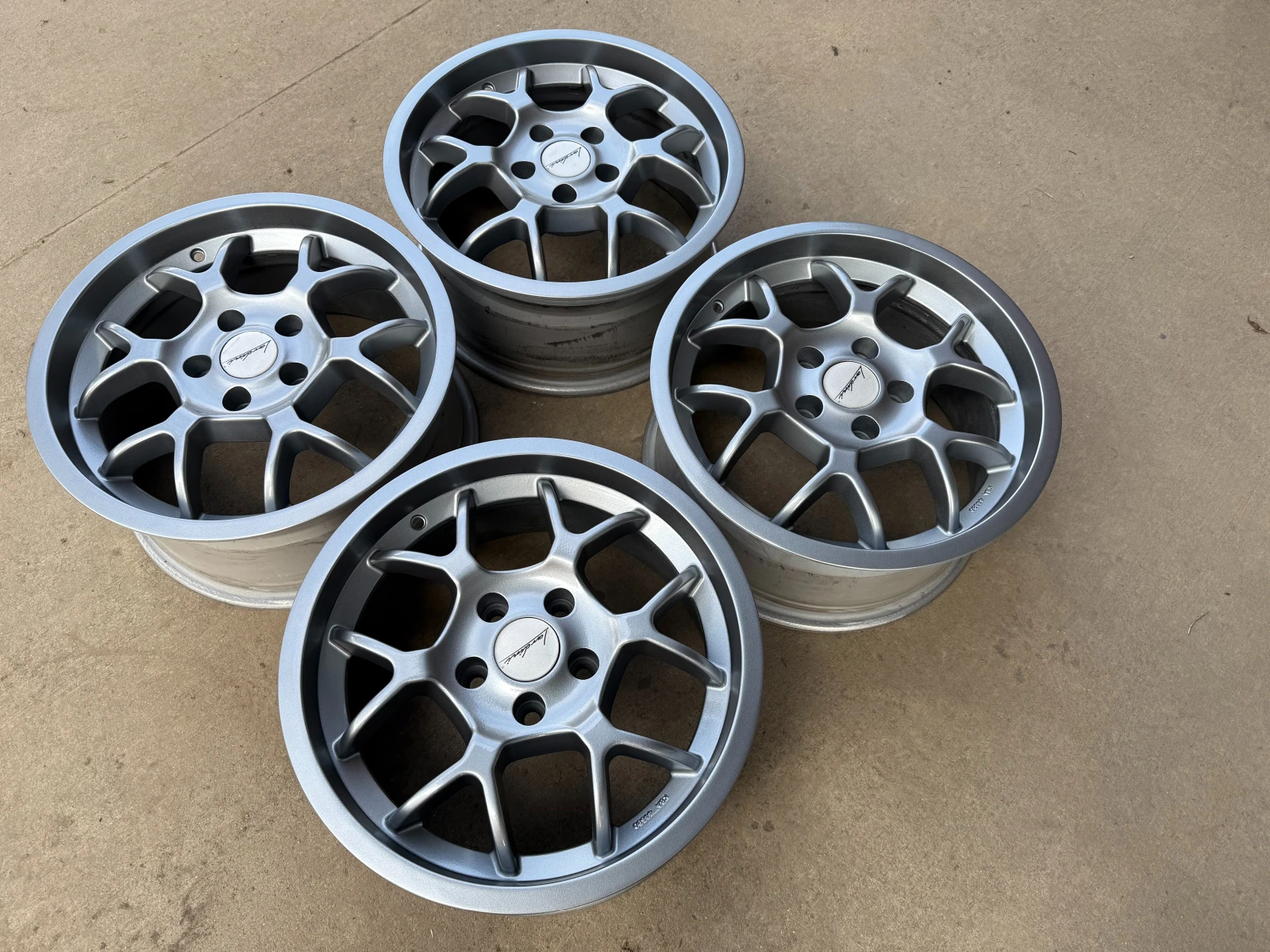 ������ | Mobile.bg � ����������� 10