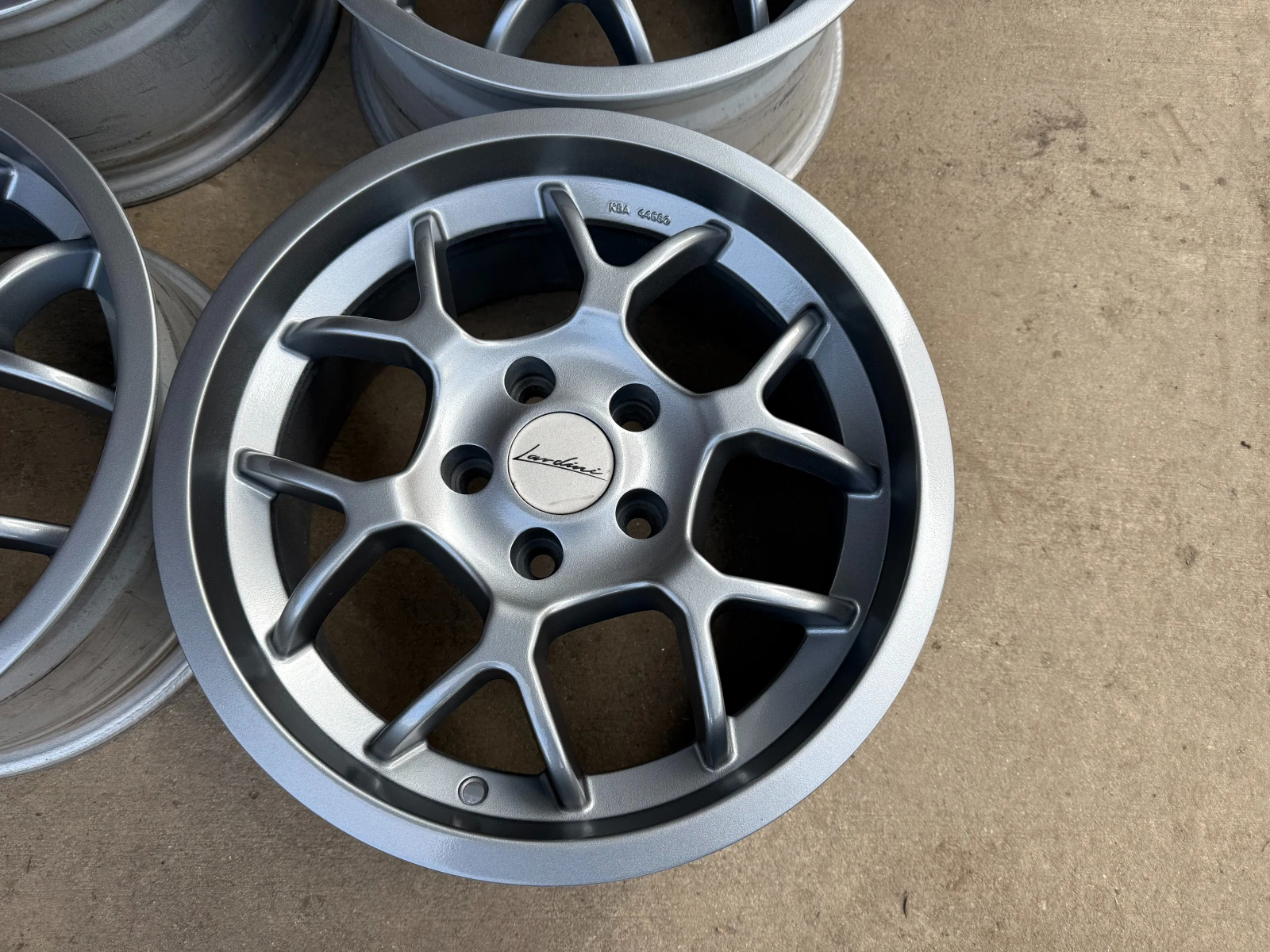 ������ | Mobile.bg � ����������� 3