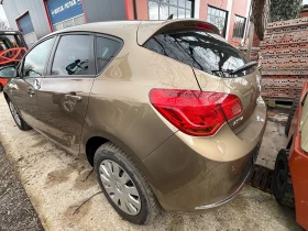Opel Astra Turbo 48 000 реални километри нов внос от Германия, снимка 3