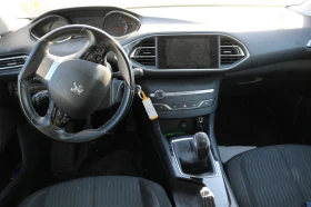 Peugeot 308 1.2 e-THP, снимка 12