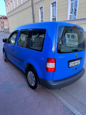 VW Caddy Пътнически, снимка 5