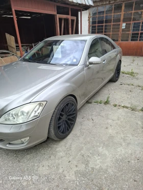 Обява за продажба на Mercedes-Benz S 500 5.5 Бензин + Газ  ~18 150 лв. - изображение 1