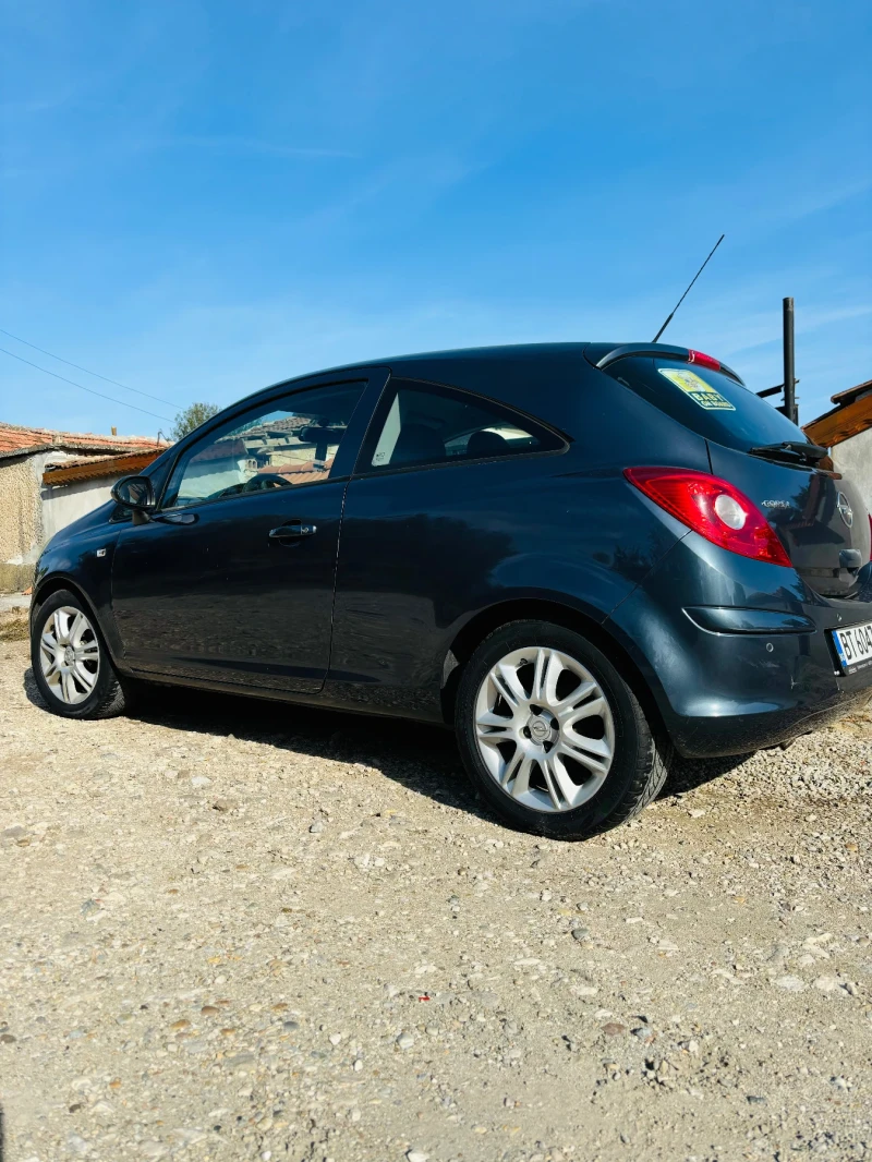 Opel Corsa, снимка 2 - Автомобили и джипове - 46982492