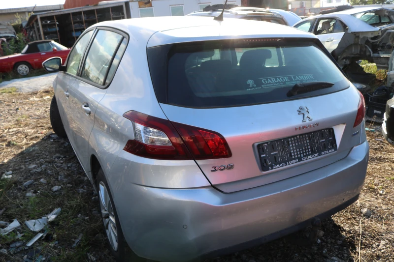 Peugeot 308 1.2 e-THP, снимка 8 - Автомобили и джипове - 47320784