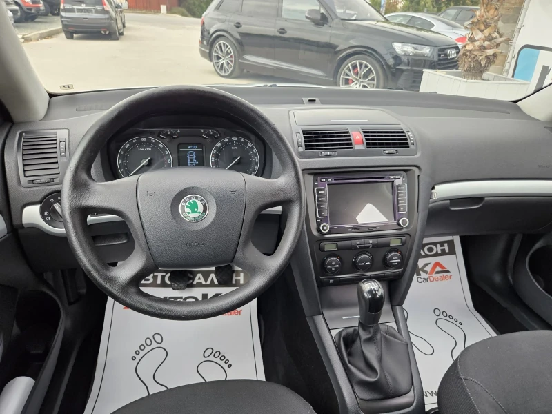 Skoda Octavia 1.9TDI-105кс= АВТОПИЛОТ= НАВИ= КАМЕРА= КЛИМАТРОНИК, снимка 11 - Автомобили и джипове - 47538646