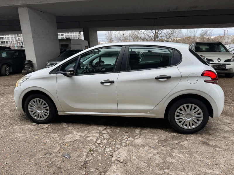 Peugeot 208 1.6blueHDI-EURO6, снимка 8 - Автомобили и джипове - 48218968