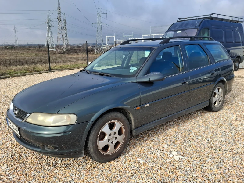 Opel Vectra 1.8i/LPG, снимка 1 - Автомобили и джипове - 48279276