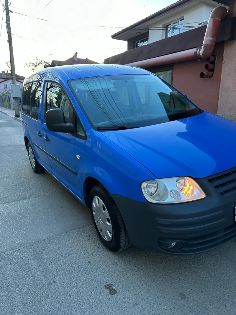 VW Caddy Пътнически, снимка 2 - Автомобили и джипове - 48391432