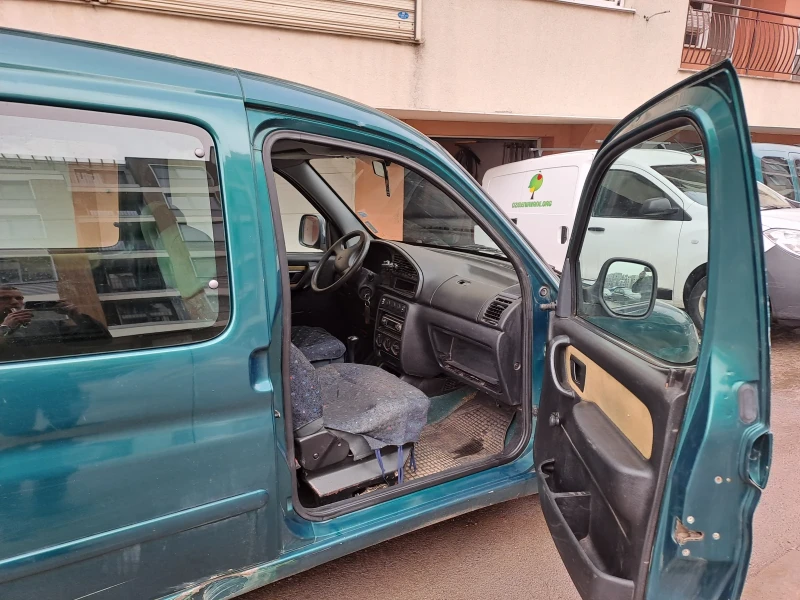 Citroen Berlingo, снимка 2 - Автомобили и джипове - 48627623