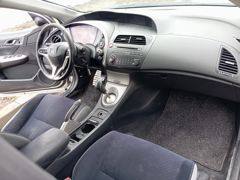 Honda Civic 2.2, снимка 11 - Автомобили и джипове - 49321797