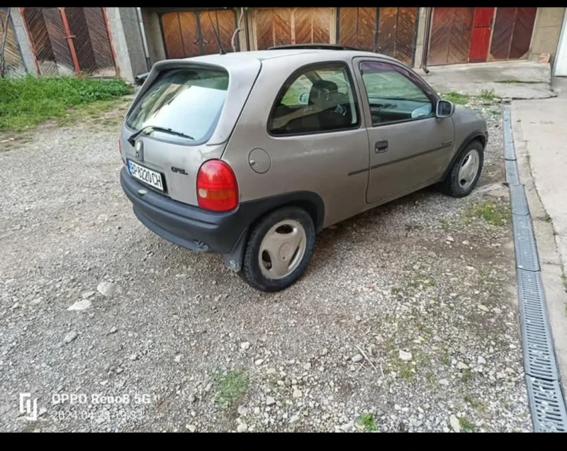 Opel Corsa Б 1.4си Спорт, снимка 3 - Автомобили и джипове - 49380667