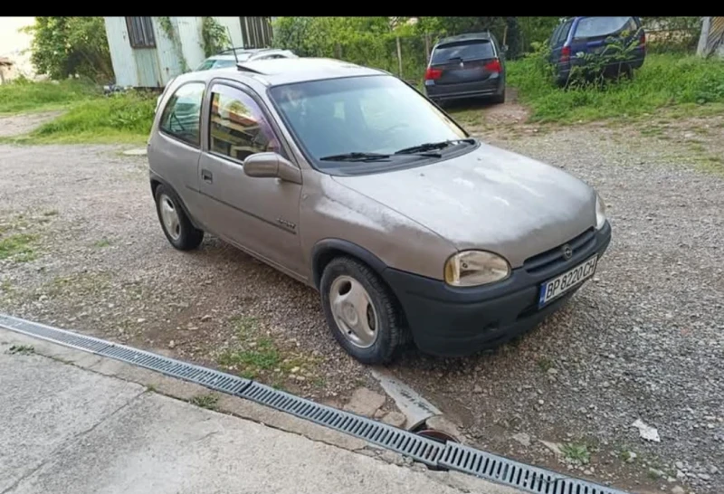 Opel Corsa Б 1.4си Спорт, снимка 2 - Автомобили и джипове - 49380667