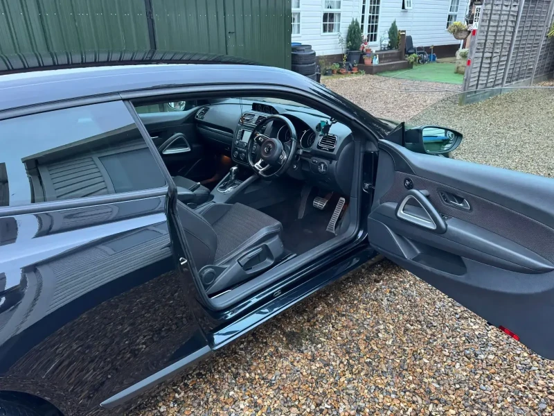 VW Scirocco, снимка 8 - Автомобили и джипове - 52195281