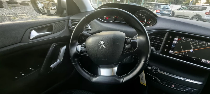 Peugeot 308 1.6 ehdi 120 ks, снимка 11 - Автомобили и джипове - 50812905