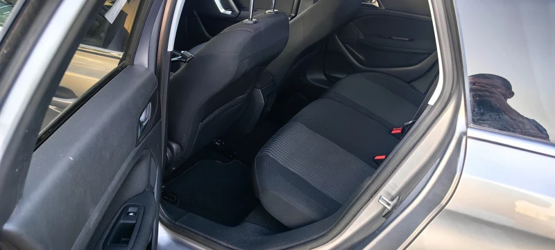Peugeot 308 1.6 ehdi 120 ks, снимка 9 - Автомобили и джипове - 50812905