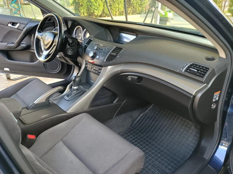 Honda Accord 2.0 бензин-газ 2010 автоматик 156кс , снимка 7 - Автомобили и джипове - 52638366