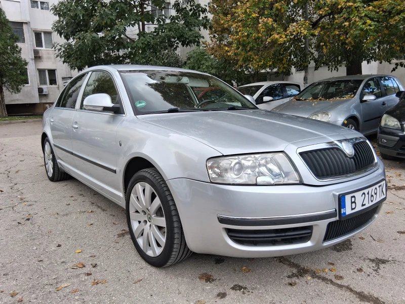 Skoda Superb, снимка 3 - Автомобили и джипове - 52084769