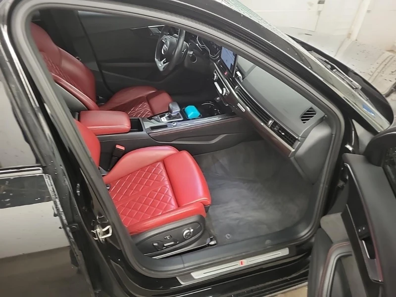 Audi S4 Distronic* Подгрев* Matrix* Шибедах* , снимка 12 - Автомобили и джипове - 52317819