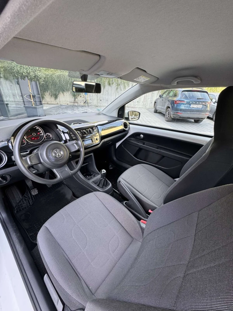 VW Up МЕТАН, снимка 11 - Автомобили и джипове - 52403206