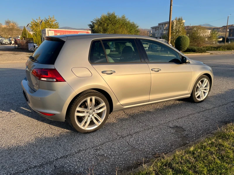 VW Golf 1.5 Turbo Top Full, снимка 5 - Автомобили и джипове - 52425749