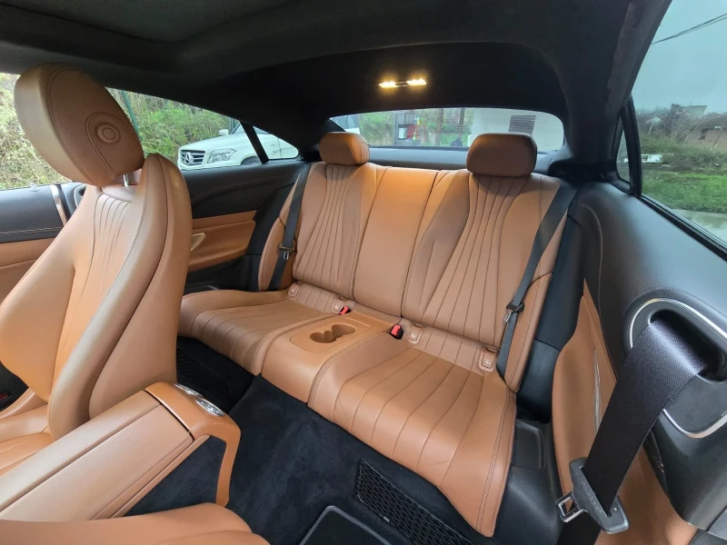 Mercedes-Benz E 220 4MATIC - AMG - Обдухване - BURMESTER, снимка 14 - Автомобили и джипове - 52645410