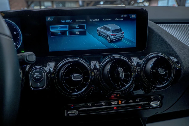 Mercedes-Benz GLA 180 d/Virtual/Панорама/Подгрев/Thermatic/8g Tronic, снимка 13 - Автомобили и джипове - 52797653
