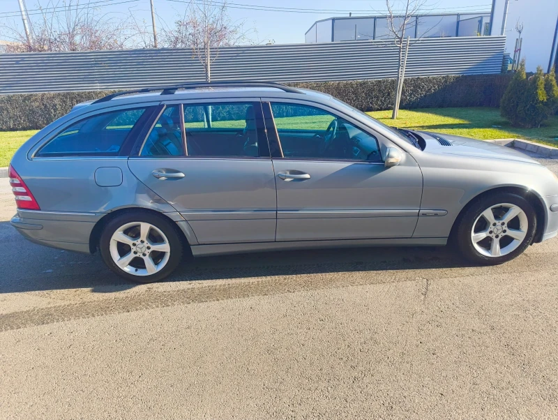 Mercedes-Benz C 200 Фейслифт , снимка 6 - Автомобили и джипове - 52801265