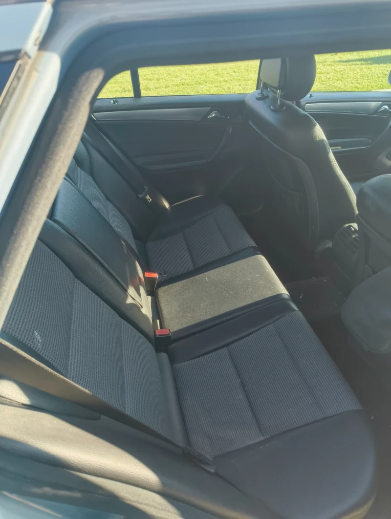 Mercedes-Benz C 200 Фейслифт , снимка 11 - Автомобили и джипове - 52801265