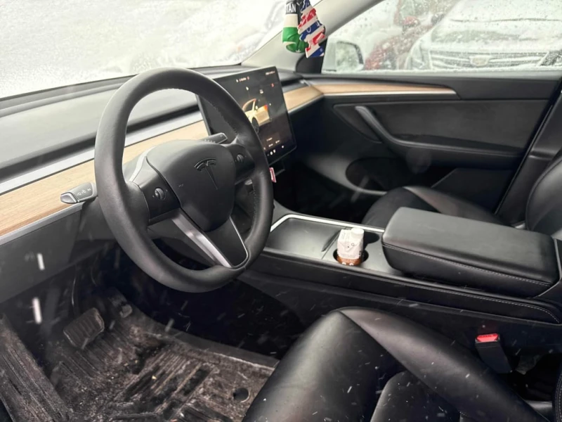 Tesla Model Y * Long Range * CARFAX * БЕЗ ПЪРВОНАЧАЛНА ВНОСКА, снимка 6 - Автомобили и джипове - 53160849