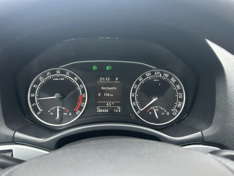 Skoda Octavia VRS 2.0TDI 170 DSG, снимка 12 - Автомобили и джипове - 53416829