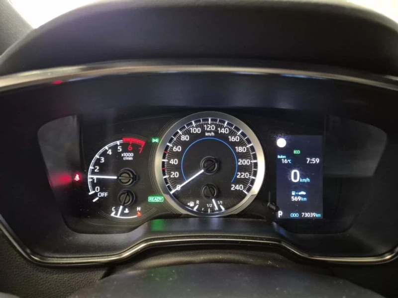 Toyota Corolla 1.8 hybrid, снимка 6 - Автомобили и джипове - 53534301