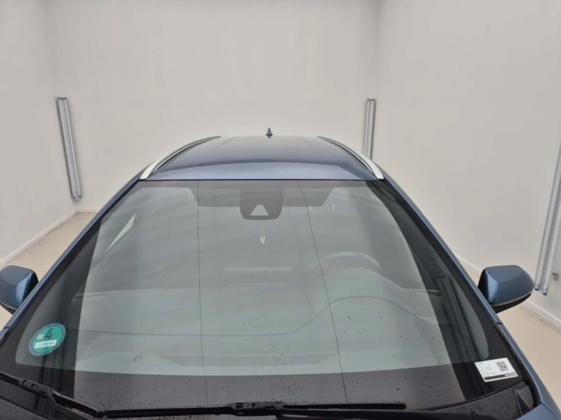 Toyota Corolla 1.8 hybrid, снимка 5 - Автомобили и джипове - 53534301