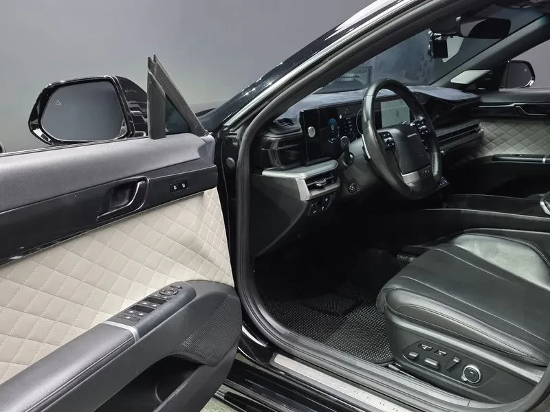 Hyundai Grandeur, снимка 10 - Автомобили и джипове - 54832204