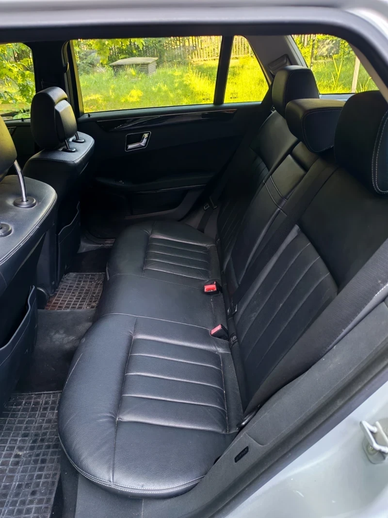 Mercedes-Benz E 350, снимка 9 - Автомобили и джипове - 55597481