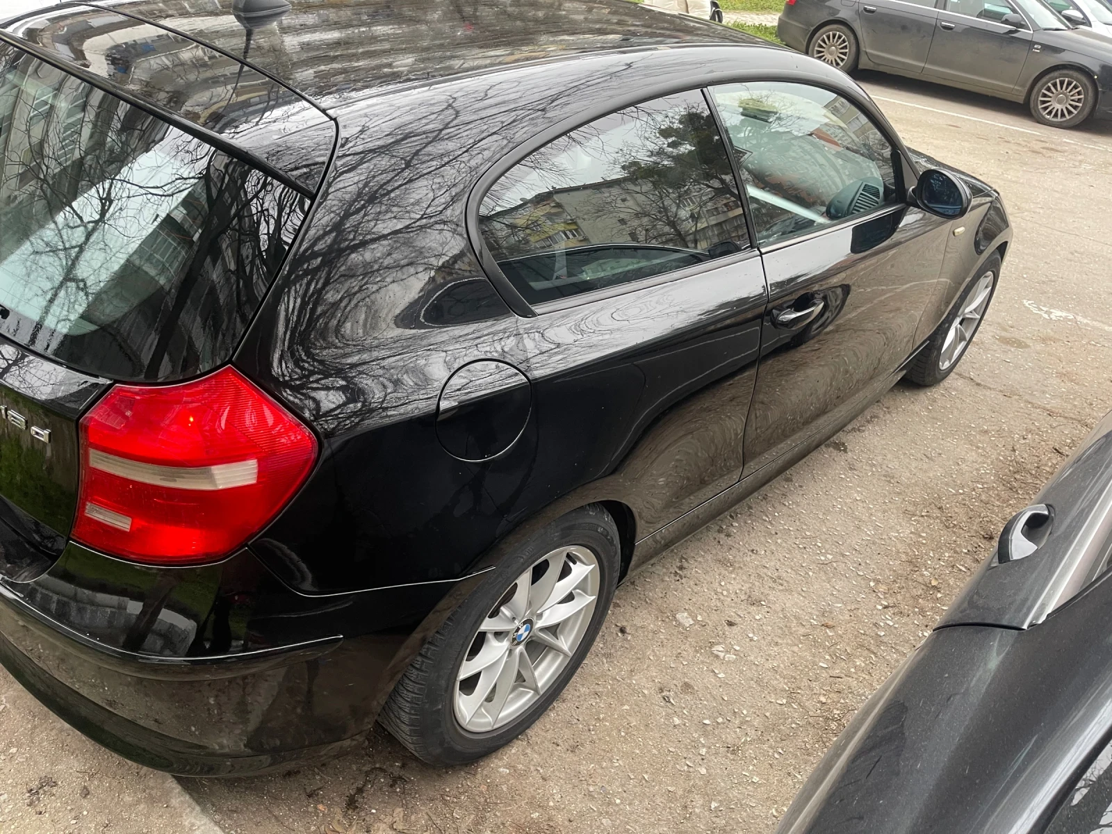 BMW 118 2.0 TDI  - изображение 6