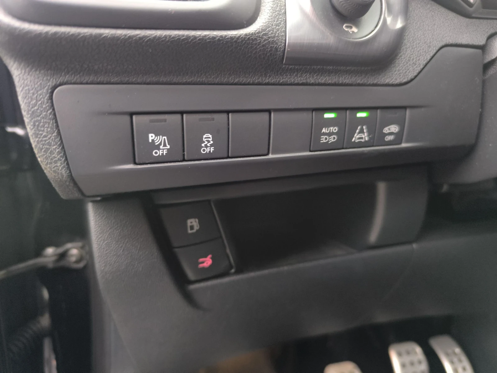 Citroen DS5 1.6T Keyless Go  | Mobile.bg — изображение 13