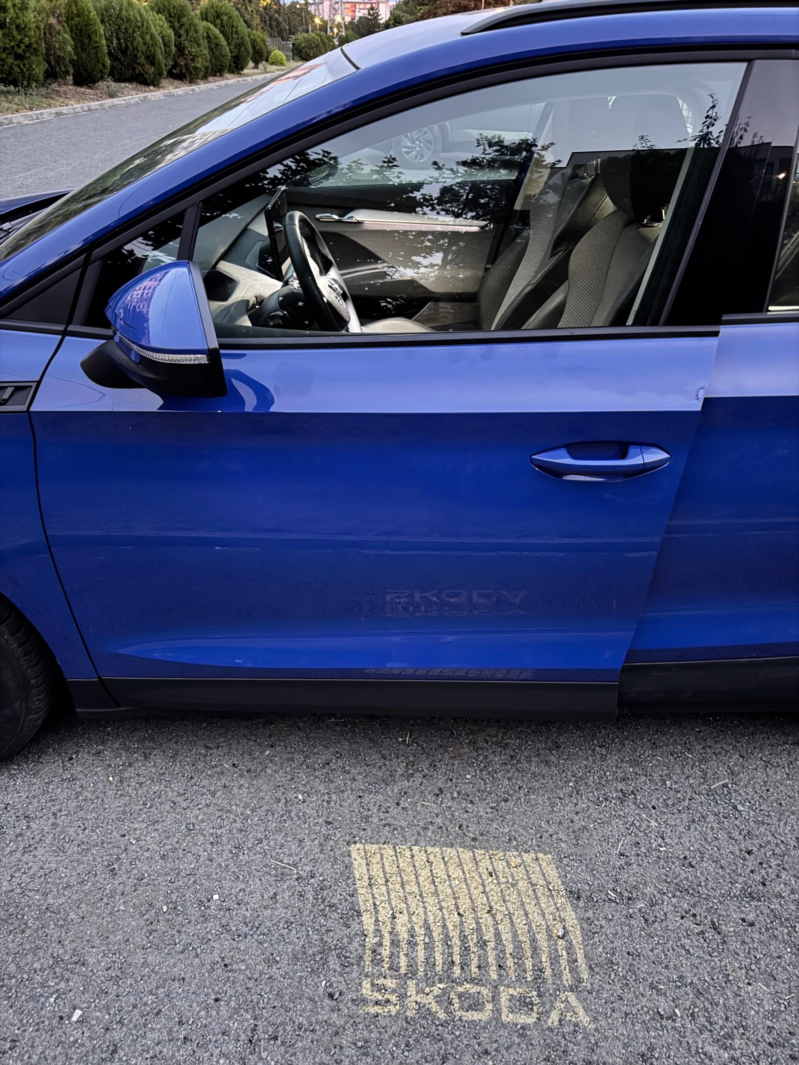 Skoda Enyaq   04.2032  160 000 | Mobile.bg   13