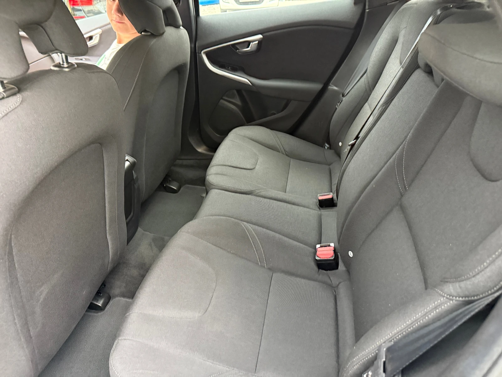 Volvo V40 2, 0D   !!  !!  | Mobile.bg   13