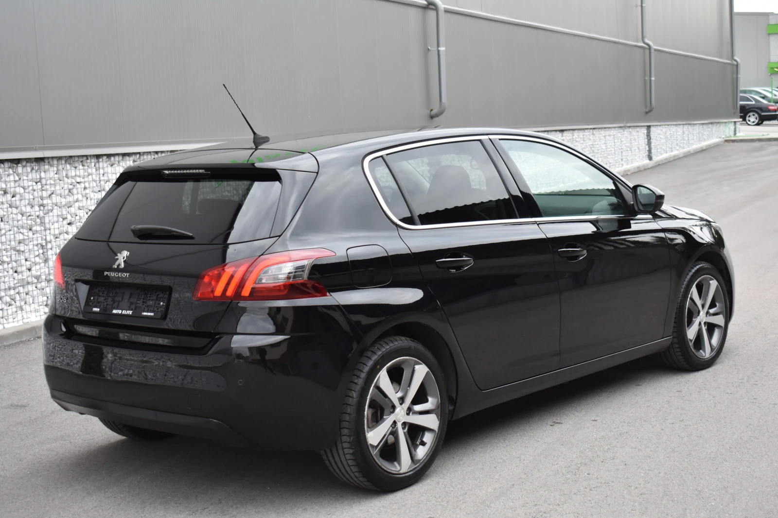 Peugeot 308 1.6HDI/120kc= ALURE= FACELIFT= KEYLESSGO= NAVI - изображение 3