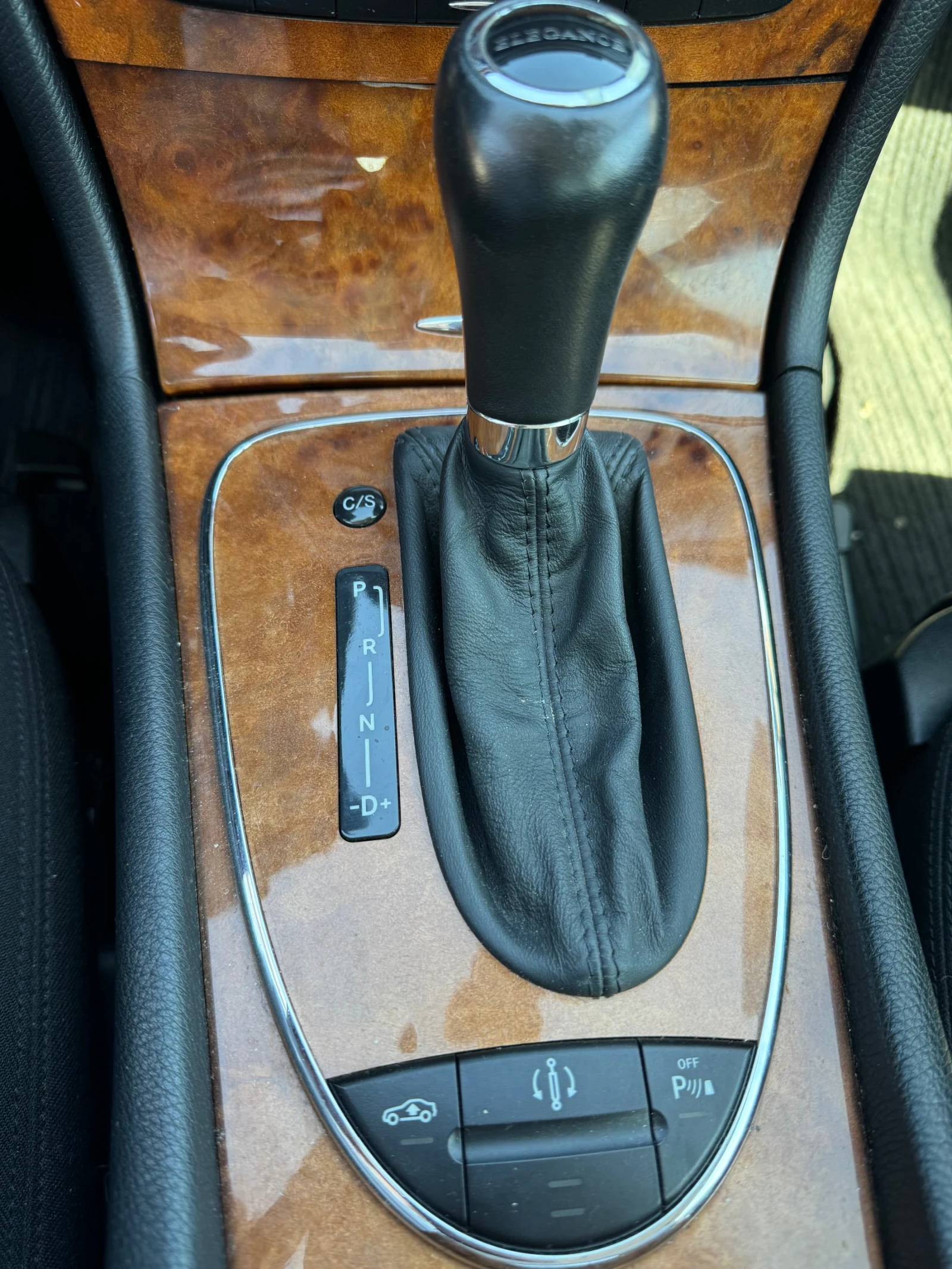 Mercedes-Benz E 320 AIRMATIC FACELIFT | Mobile.bg — изображение 11