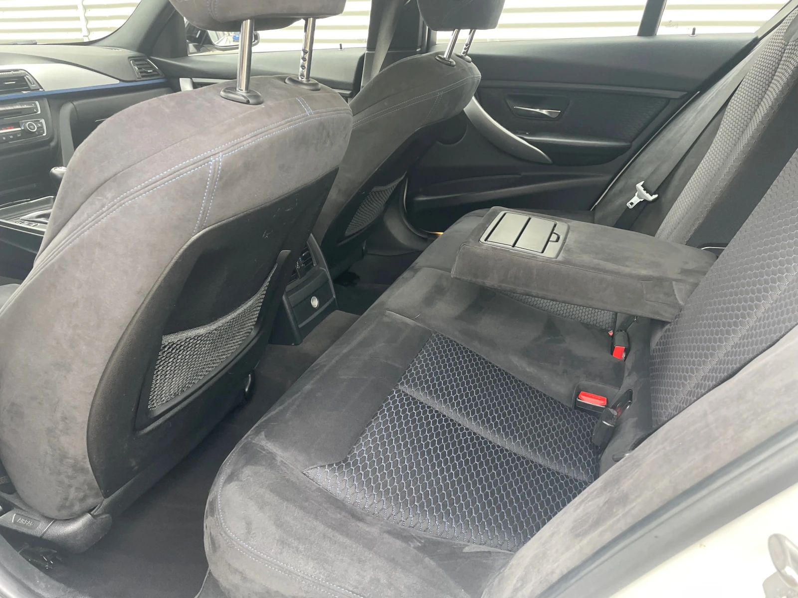 BMW 318 М-пакет 2.0 143кс 🔝 - изображение 10