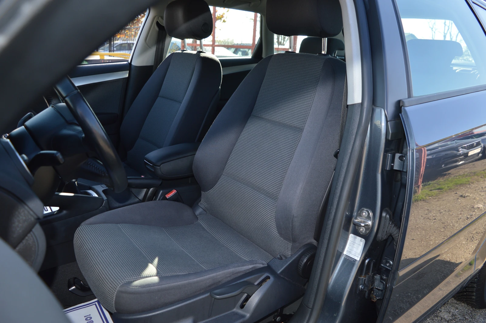 Audi A3 2.0TDI-BMM 8 | Mobile.bg   6