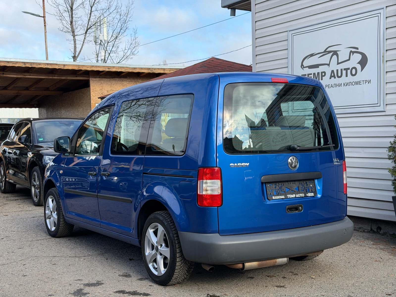 VW Caddy 2.0i EcoFuel (7-местен)ПЪЛНА ИСТОРИЯ В VW - изображение 5