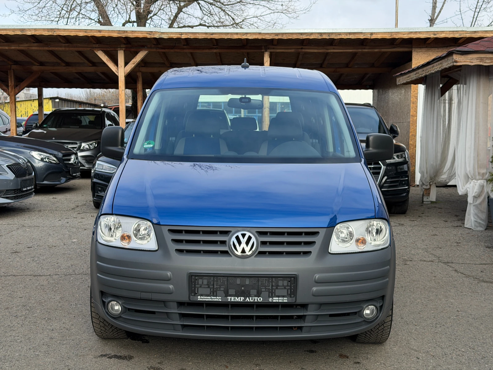 VW Caddy 2.0i EcoFuel (7-местен)ПЪЛНА ИСТОРИЯ В VW - изображение 2