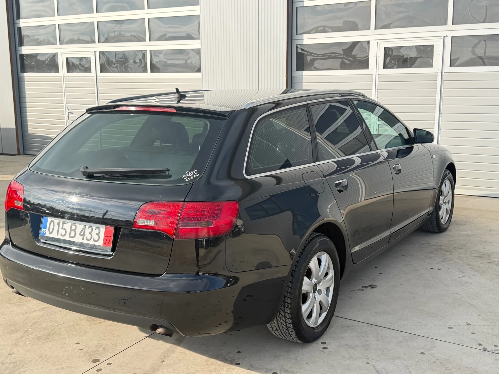 Audi A6 2.7TDI S-line Ръчка Лизинг - изображение 3