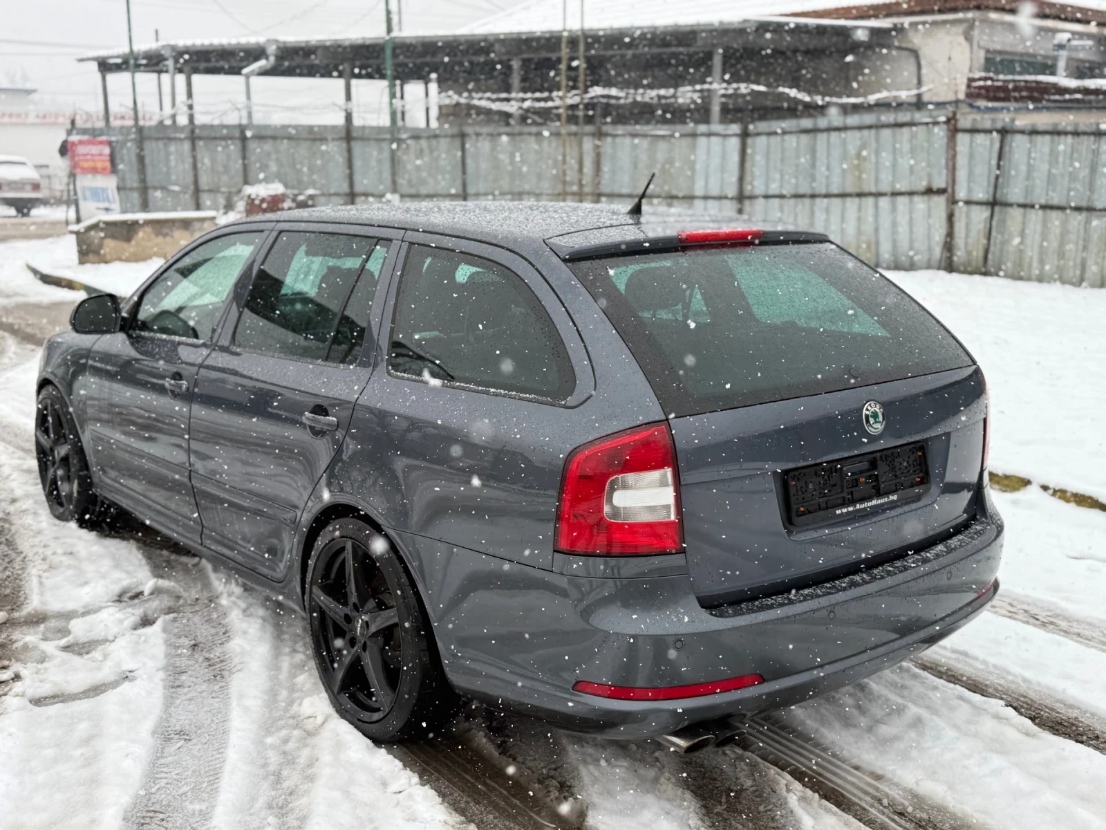 Skoda Octavia VRS 2.0TDI 170 DSG - изображение 3