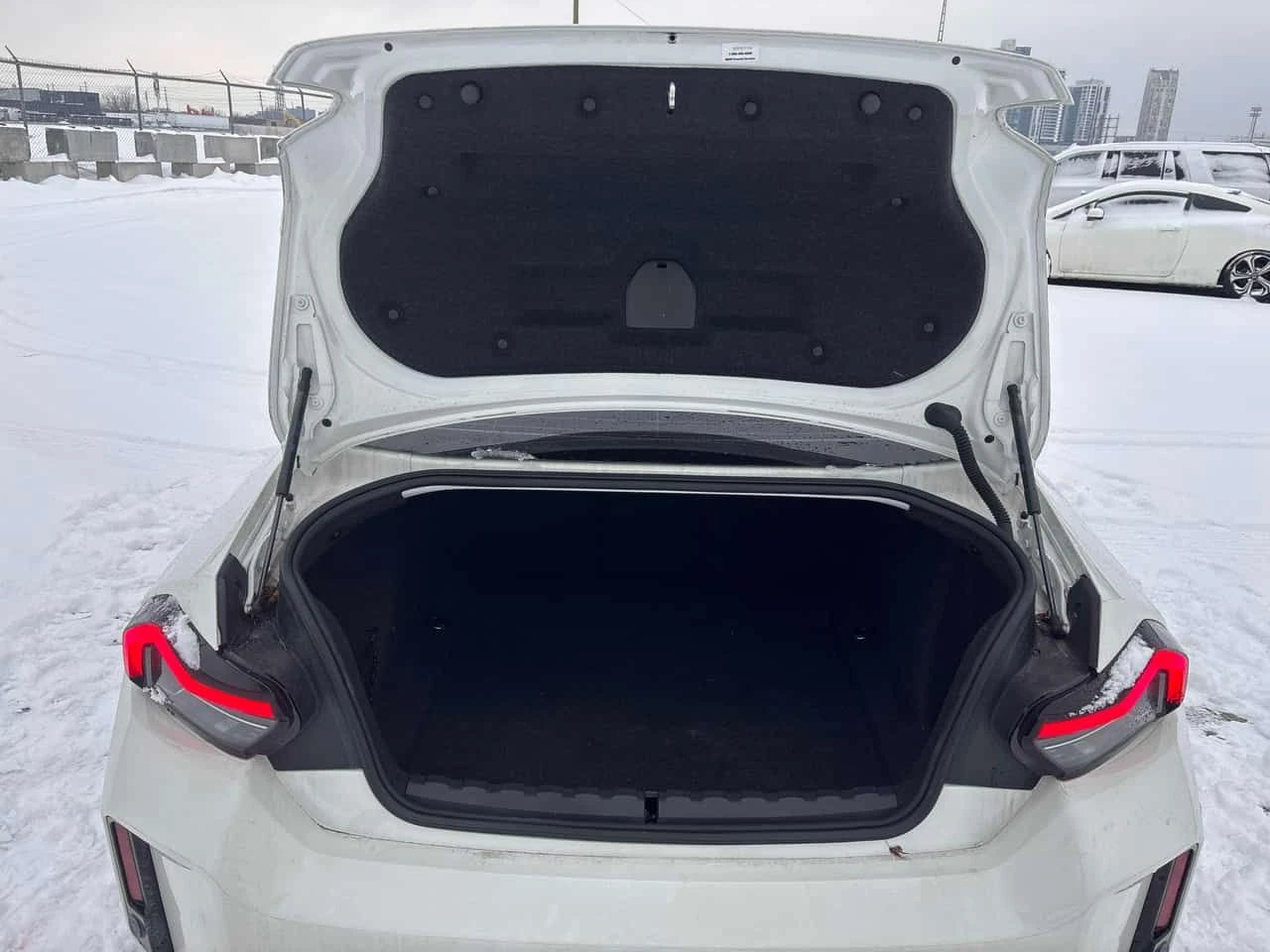 BMW M2 * SHADOW LINE * CARFAX * KEYLESS * HARMAN KARDON * | Mobile.bg � ����������� 15