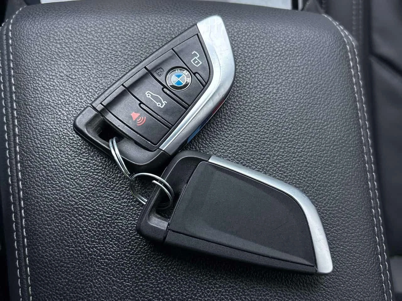 BMW M2 * SHADOW LINE * CARFAX * KEYLESS * HARMAN KARDON * - изображение 10