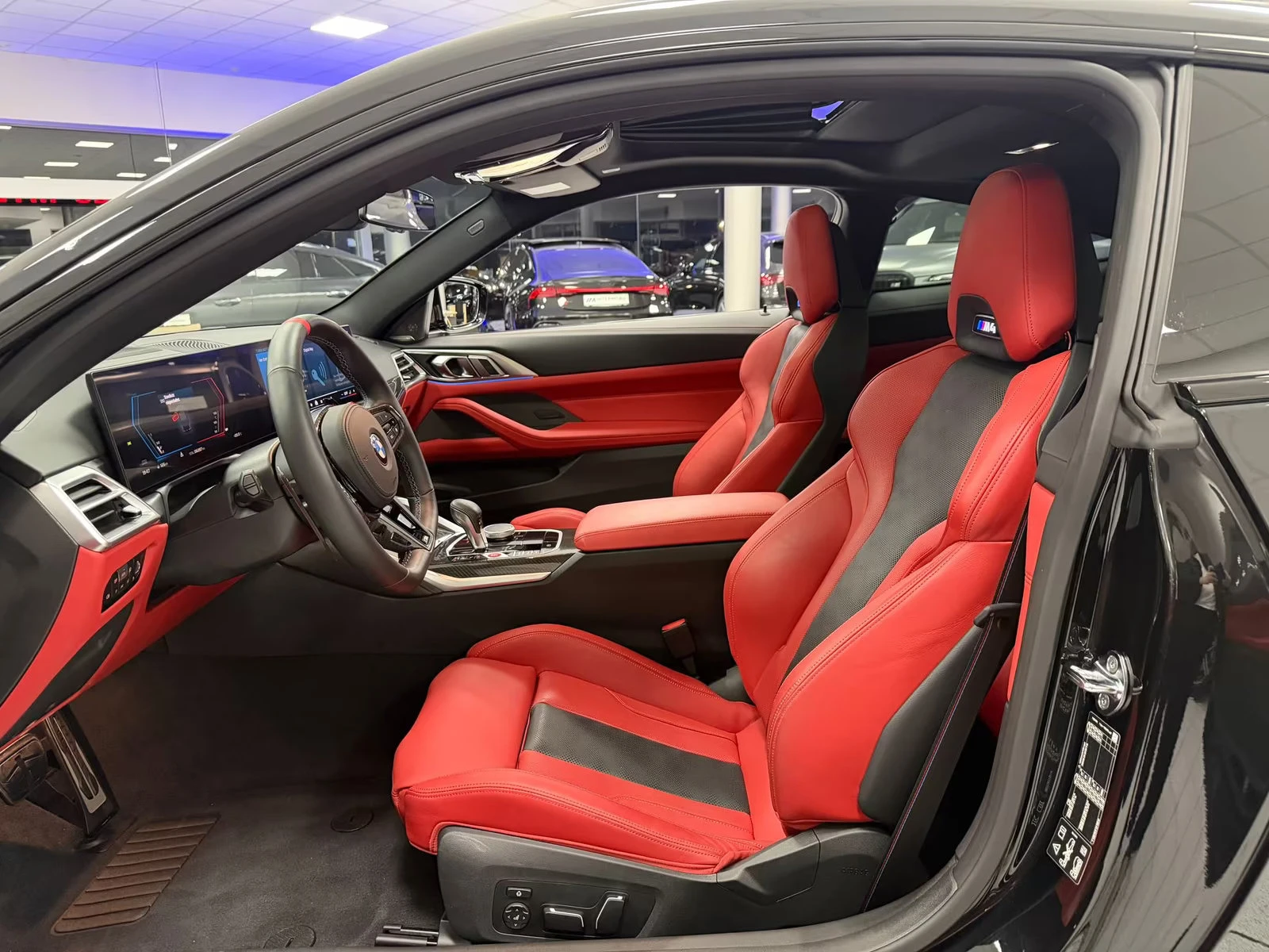 BMW M4 COMP/xDRIVE/530HP/���/CARBON/H&K/360/PANO/HUD/186z | Mobile.bg � ����������� 10