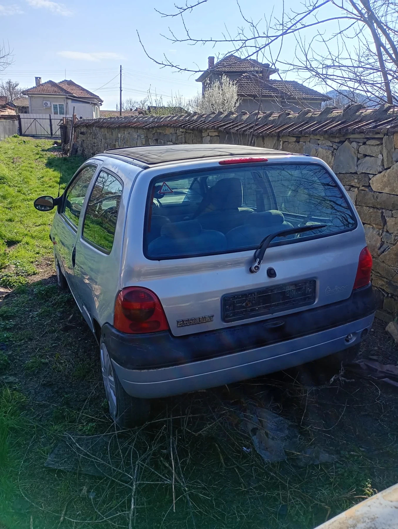 Renault Twingo, снимка 2 - Автомобили и джипове - 54098543
